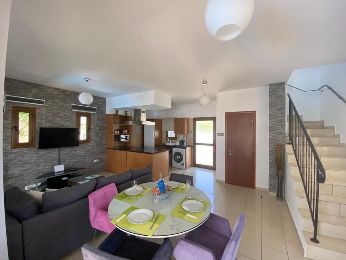 Villa Angel - Exotic Villa 200M From Beach パラリムニ エクステリア 写真